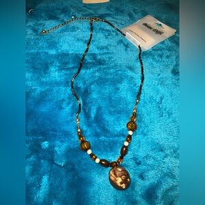 Beaded Necklace vintage art glass resin beads amber-mottled brown pendant NW